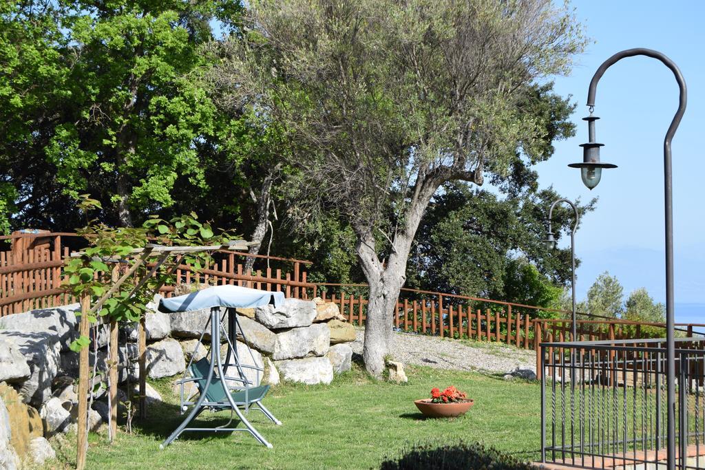 Al Boschetto Apartment Scario Exterior photo